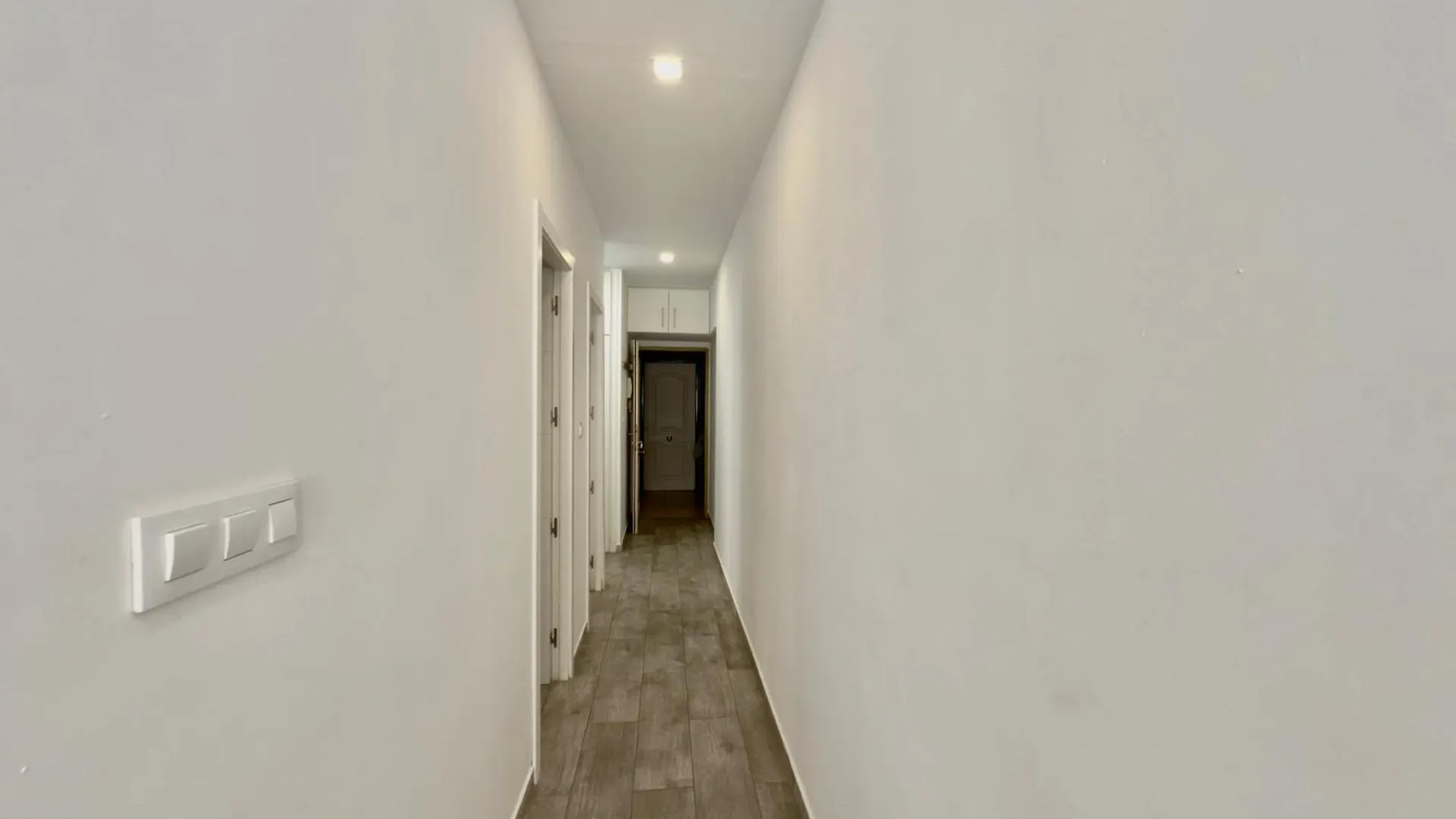 A6- Carihuela Los Nidos Beach 2 Hab, Wifi, Terraza 托雷莫利诺斯 0*,  西班牙